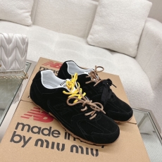 Miu Miu Casual Shoes